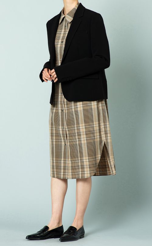 ストレッチテーラードジャケット