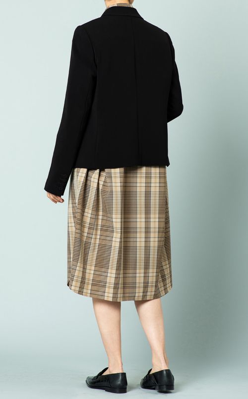 ストレッチテーラードジャケット