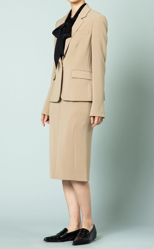 シルクボウタイブラウス