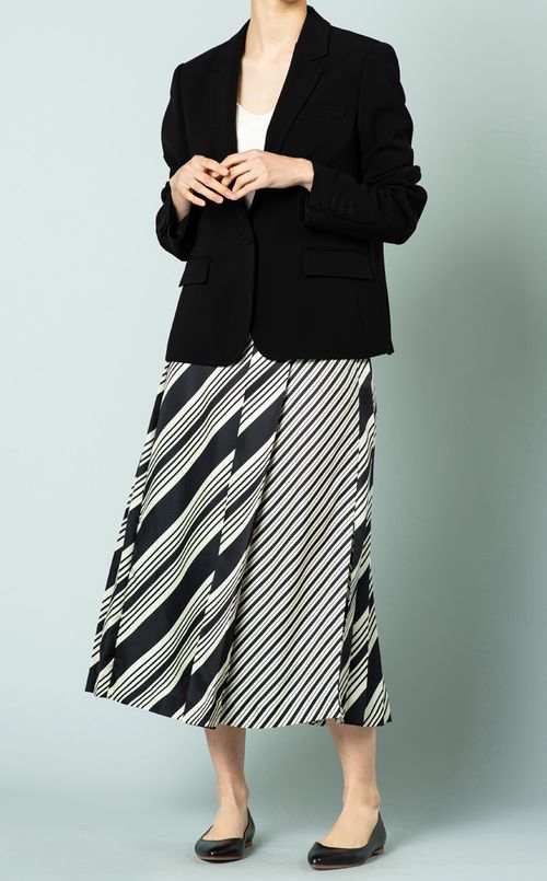 ストレッチテーラードジャケット