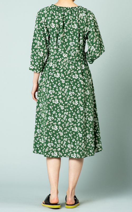 フラワープリントワンピース