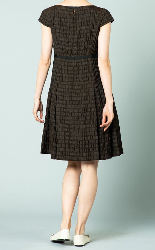 キャップスリーブギャザーワンピース