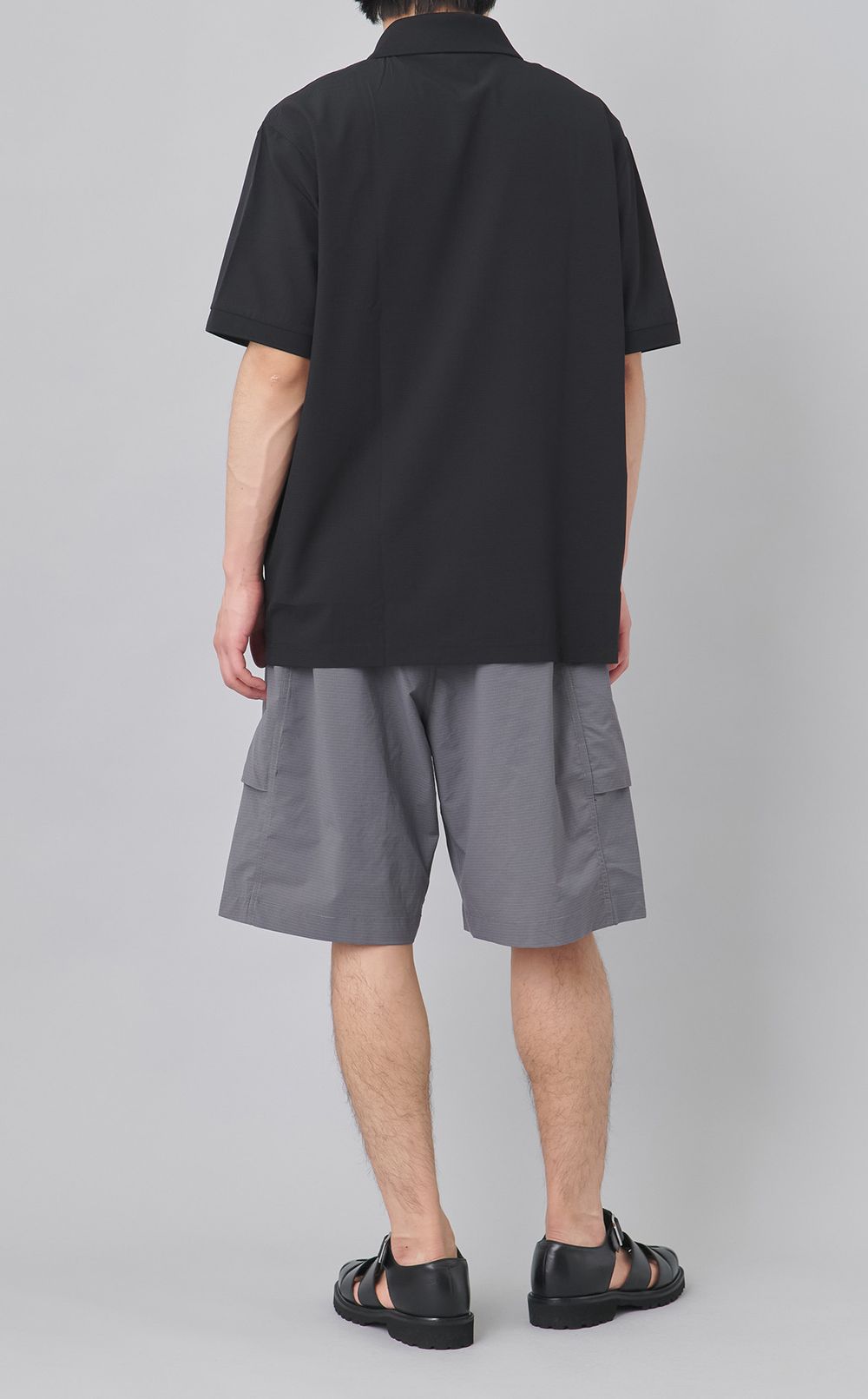 オープンカラーポロシャツ