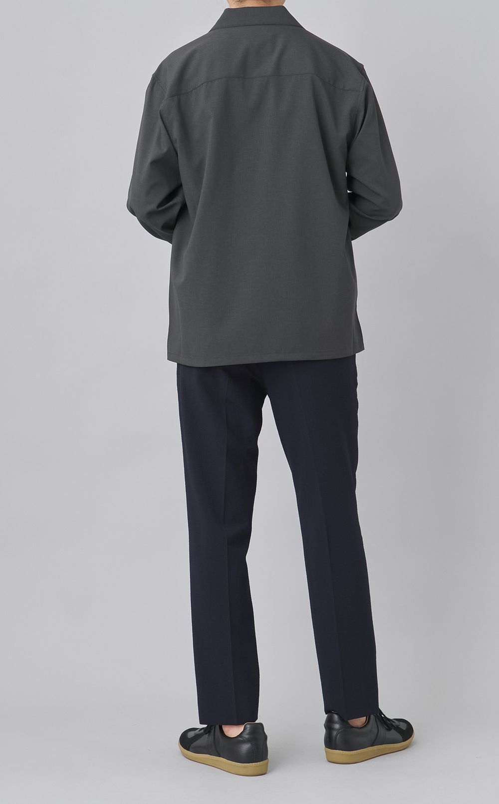 ファイントロピカルシャツジャケット