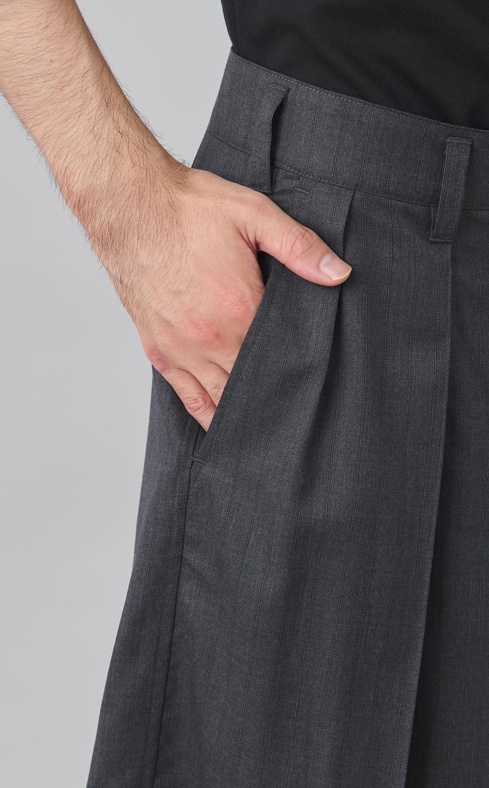 サマーウール3/4スラックス