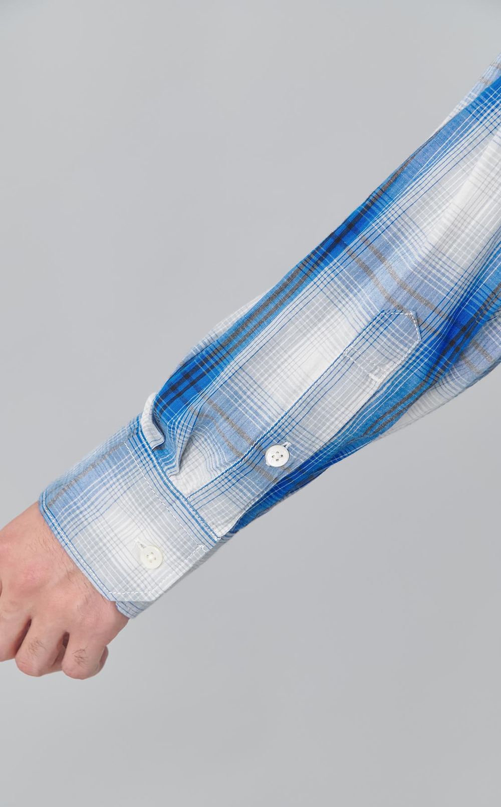 オンブレチェックシャツ