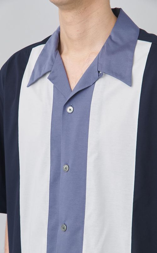 レギュラーカラーショートスリーブシャツ