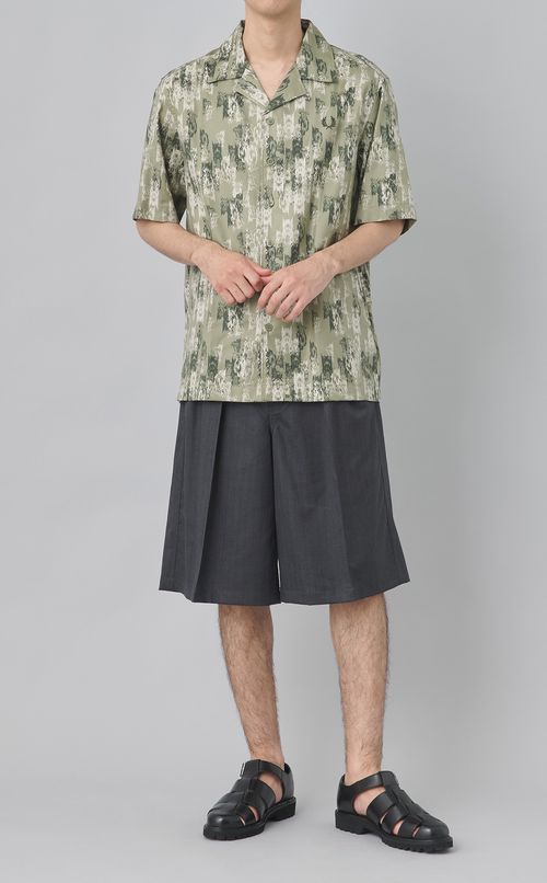 アブストラクトショートスリーブシャツ