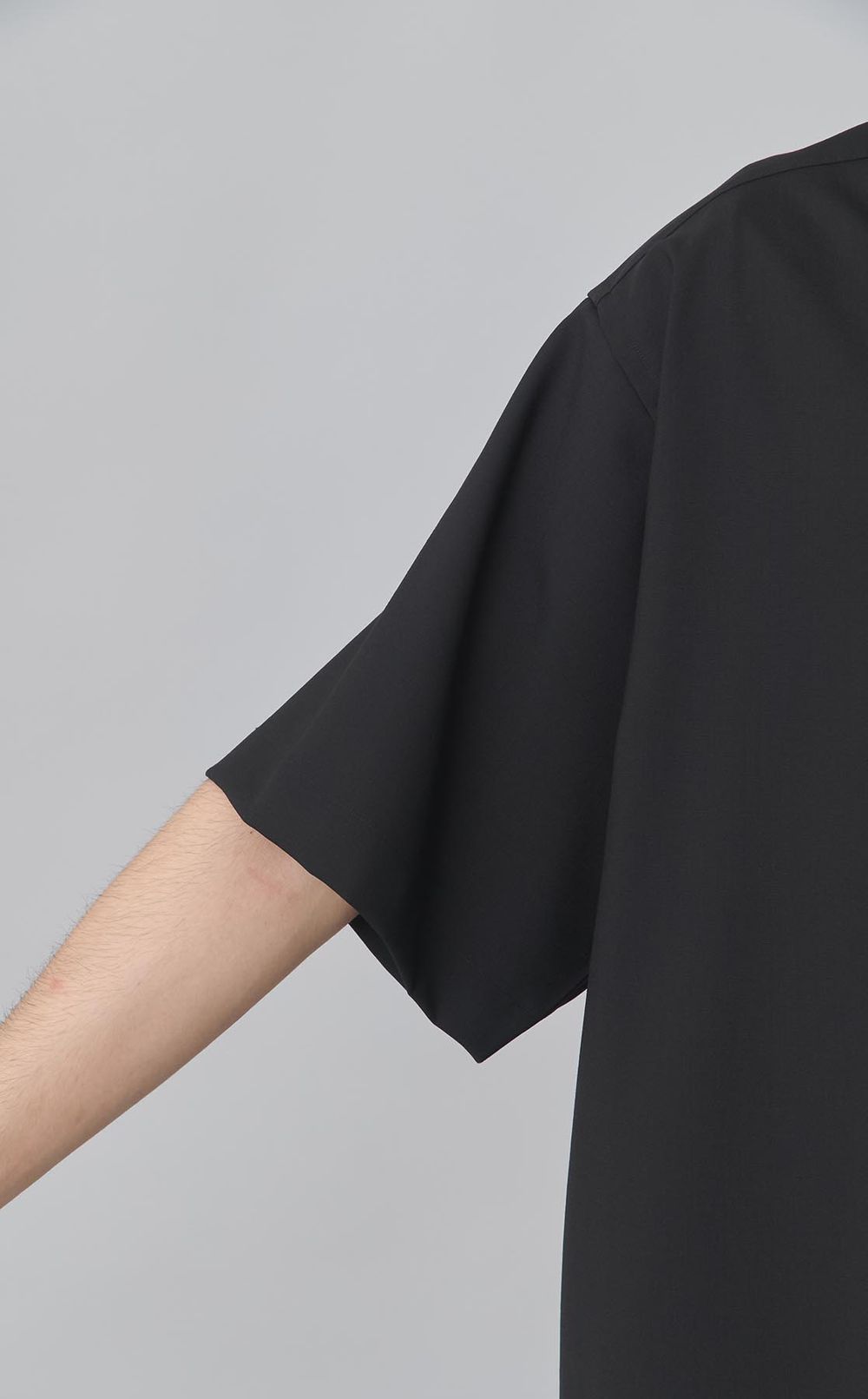 コンフォートフィットシャツ