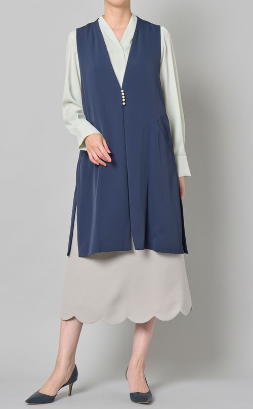 スカラップミディスカート