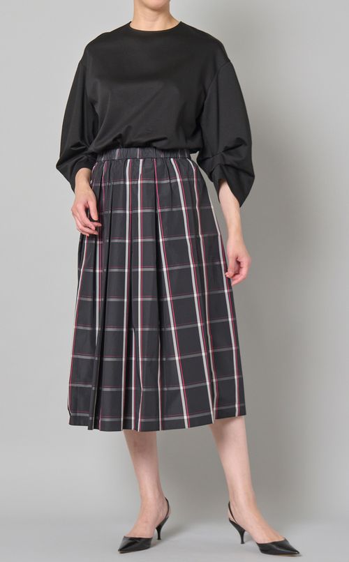 タックスリーブトップス