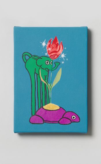A vase and A tulip:03