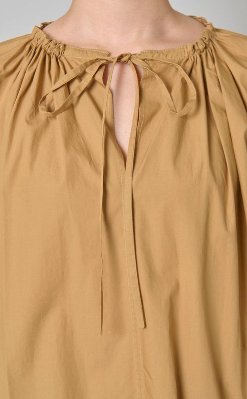 フロントリボンギャザーブラウス