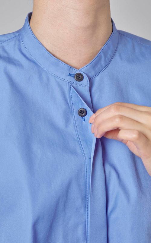 スタンドネックティアードシャツ