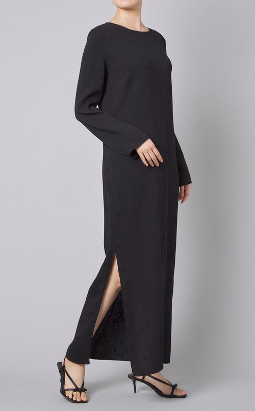 クルーネックロングリーンワンピース