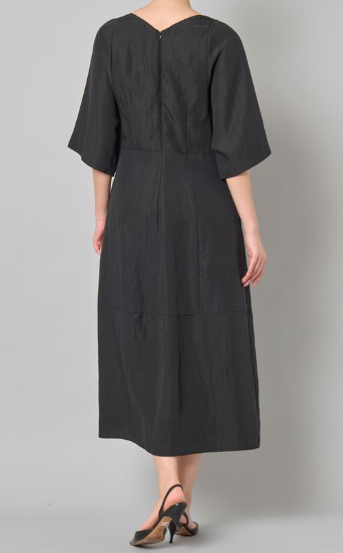 ダブルVネックフレアワンピース