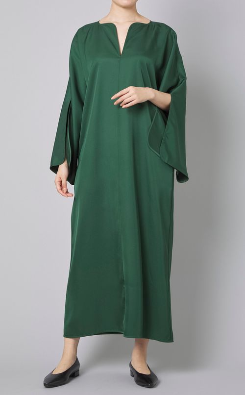 キーネックロングワンピース