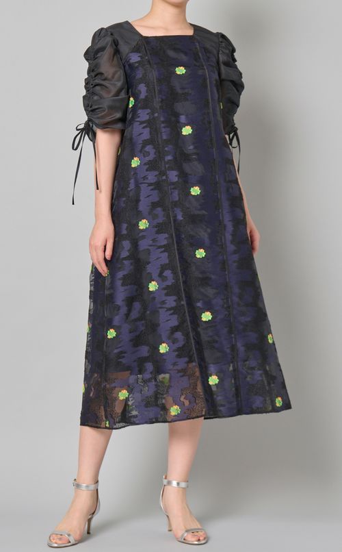 ジャガードスリーブシリングドレス