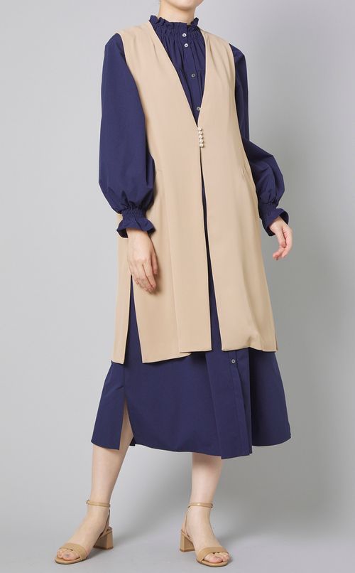 パール付Vネックロングジレ