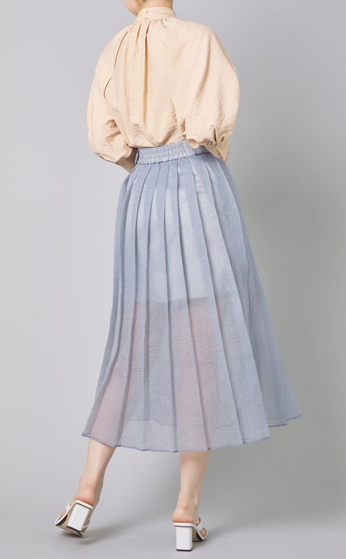 シアープリーツスカート