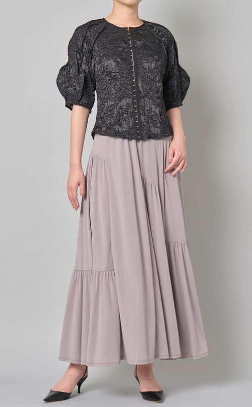 エンブロイダリーシアーブラウス