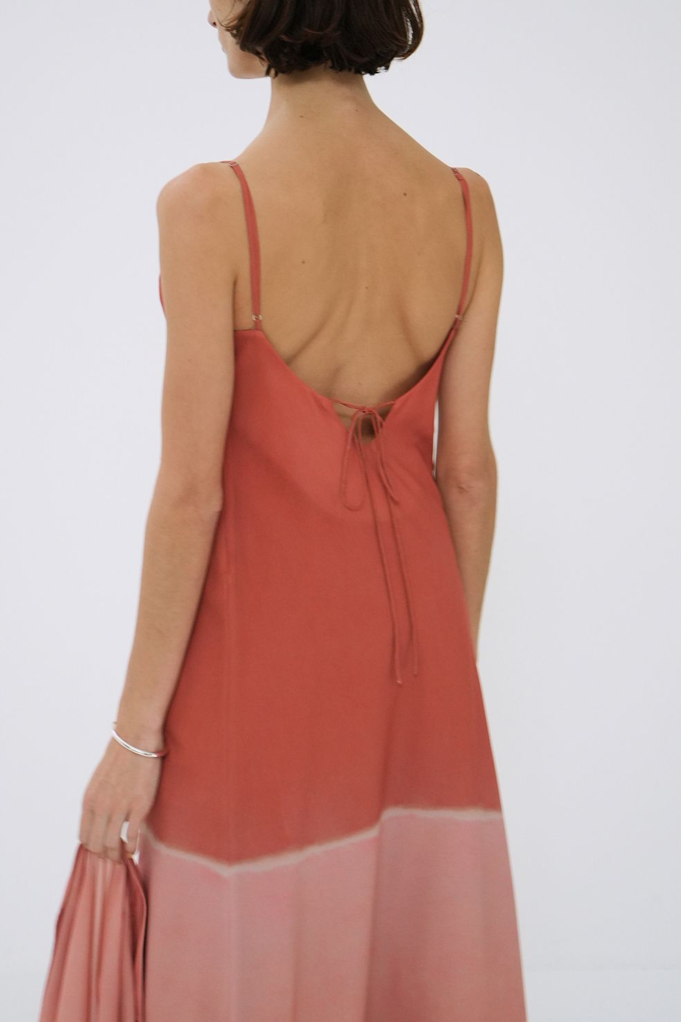 グラデーションキャミソールワンピース