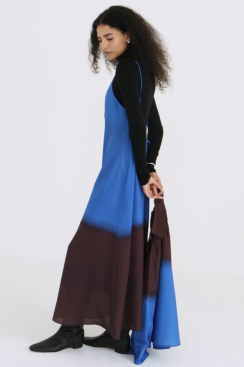 グラデーションキャミソールワンピース