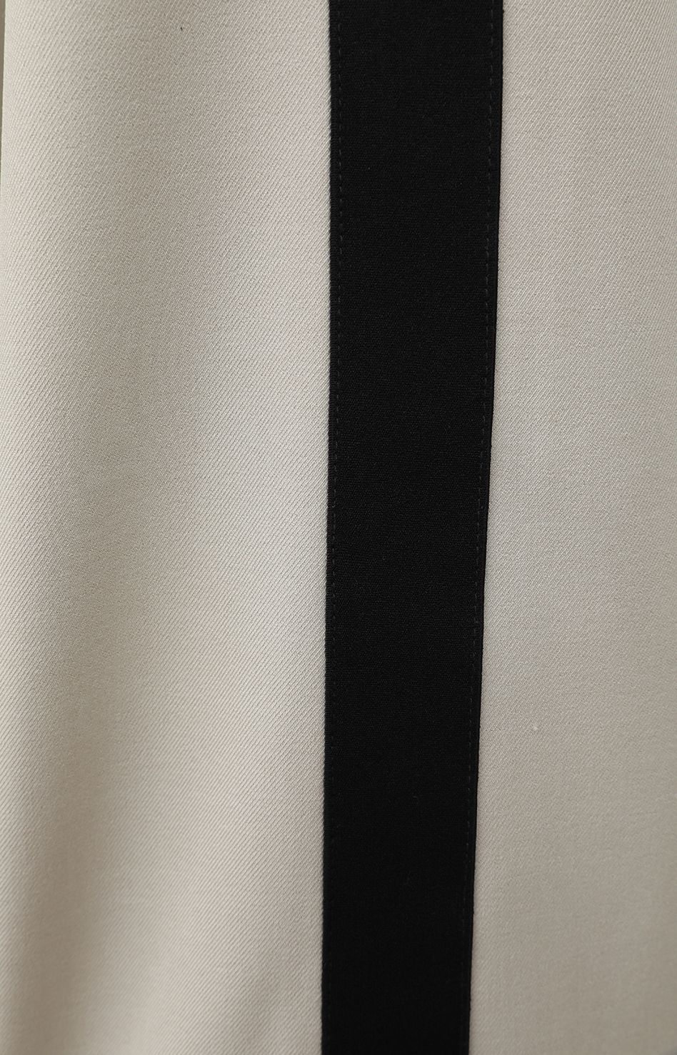 サイドラインパンツ