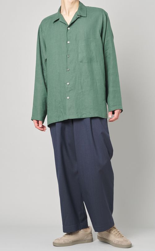 オープンカラーシャツ