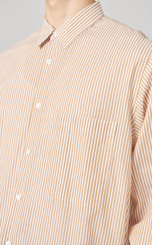 ラウンドヘムシャツ