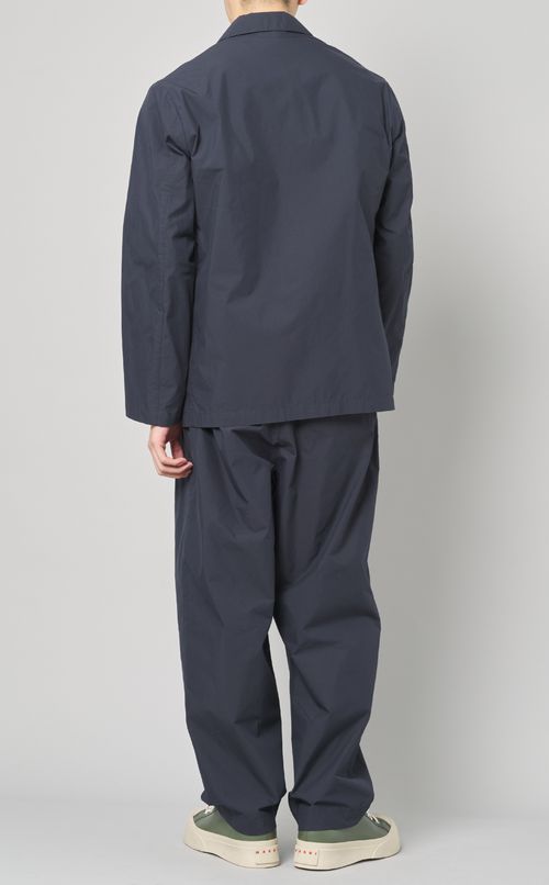 ピークドラペルダブルジャケット