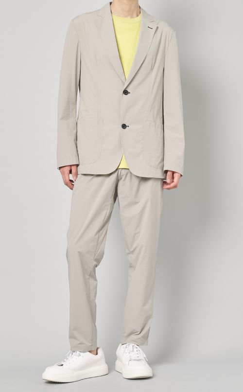 クルーネックTシャツ