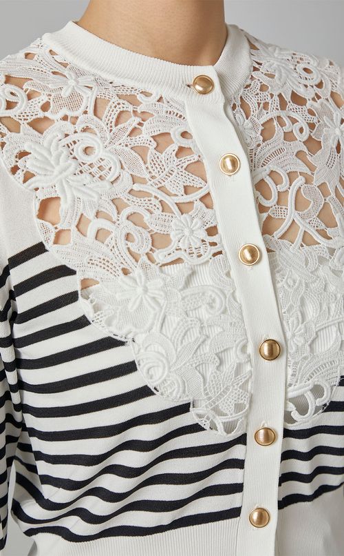 レース切替カーディガン