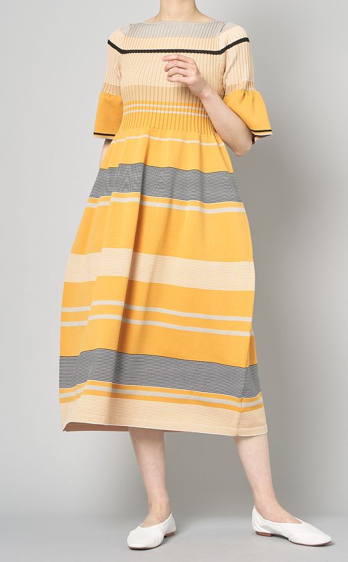 マルチボーダーニットワンピース