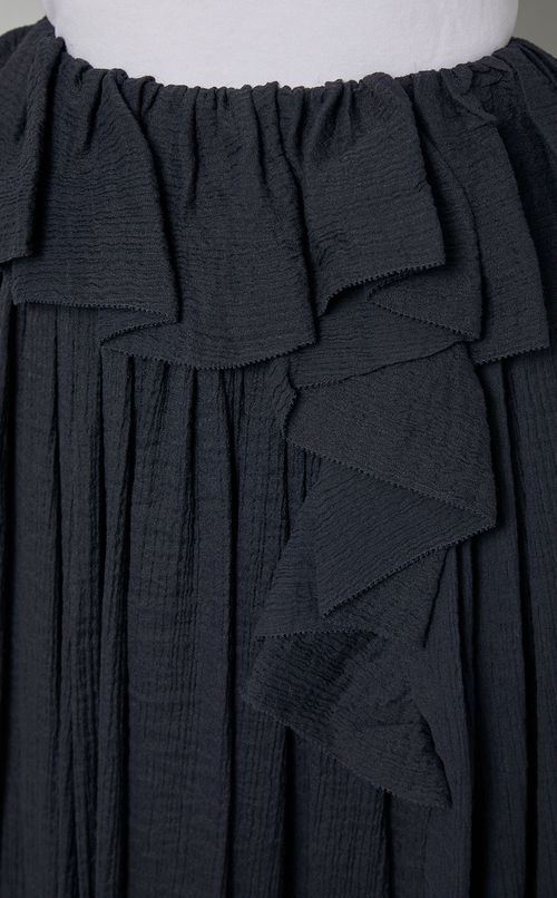 ギャザーラッフルフレアスカート