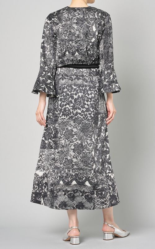 サテンレースプリントクロップブラウス