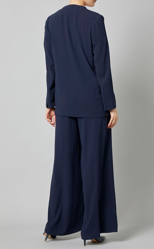 パウダークレープノーカラージャケット