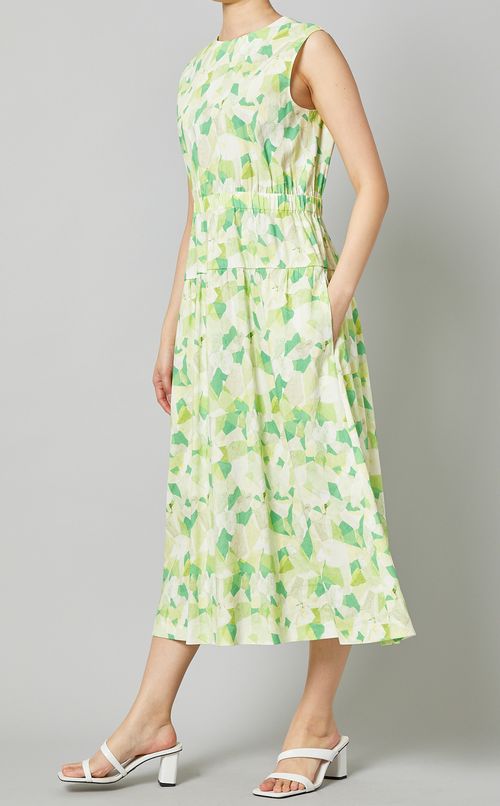 カモマーブルプリントノースリーブドレス