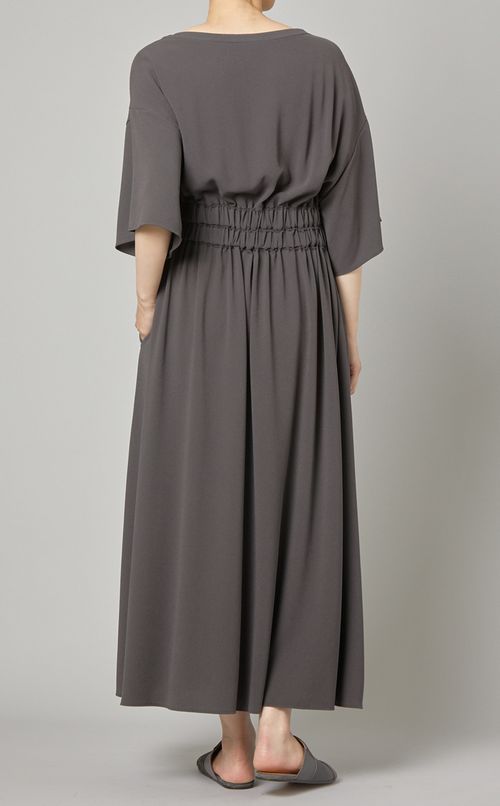 シャーリングジャージーワンピース