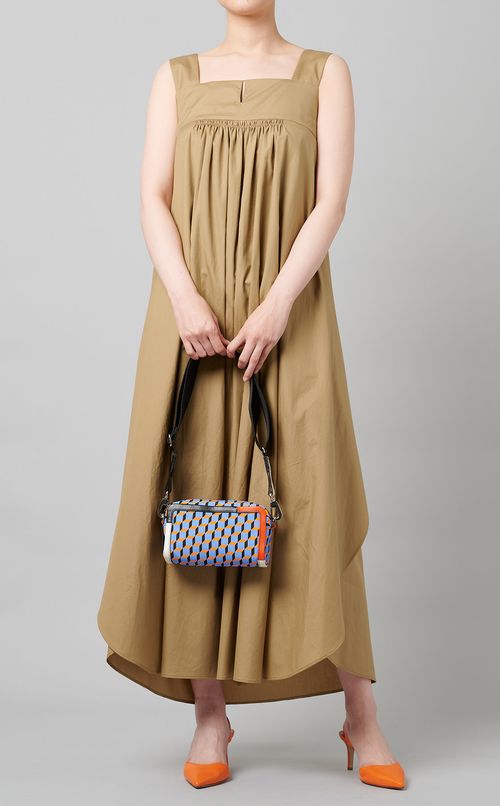 タイプライターバックリボンドレス