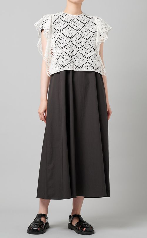 フリルスリーブレースブラウス