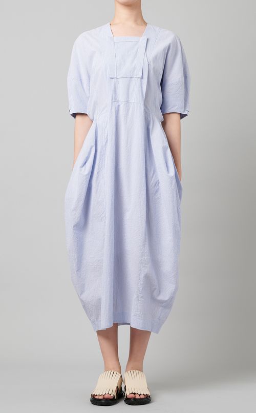 ボリュームスリーブワンピース