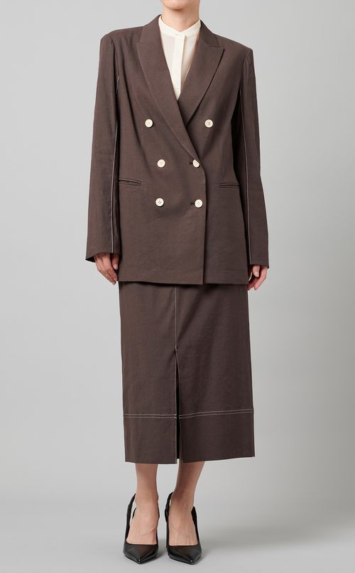 ピークドラペルダブルジャケット