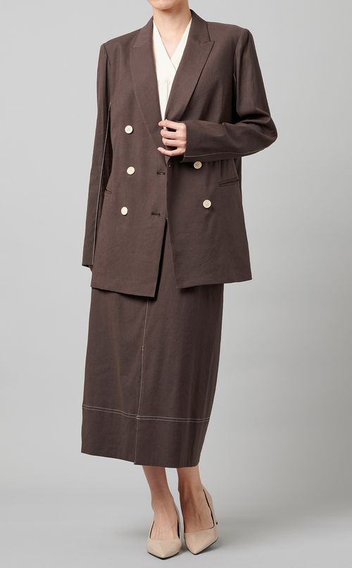 ピークドラペルダブルジャケット