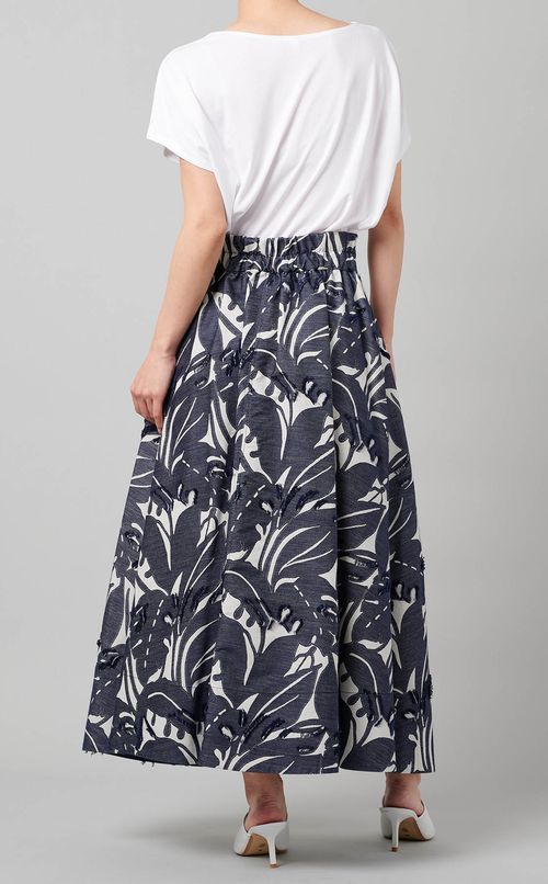 リーフ柄ジャガードタックスカート