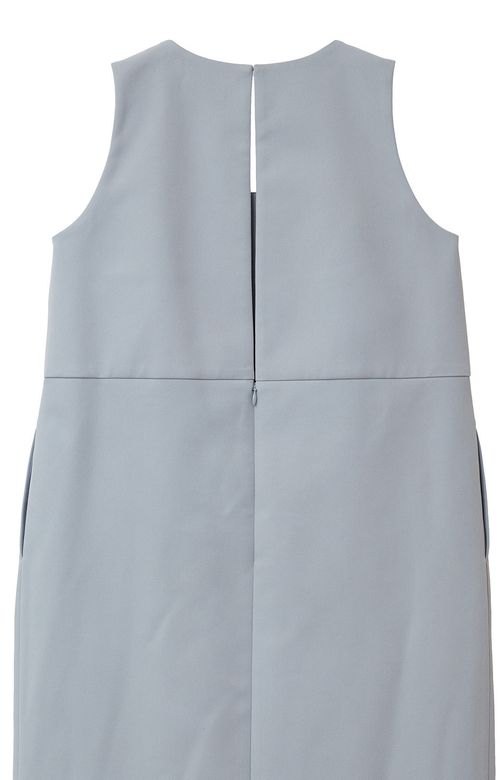 バックスラッシュコクーンワンピース