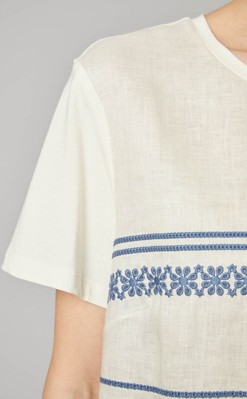 コットン混刺繍プルオーバー