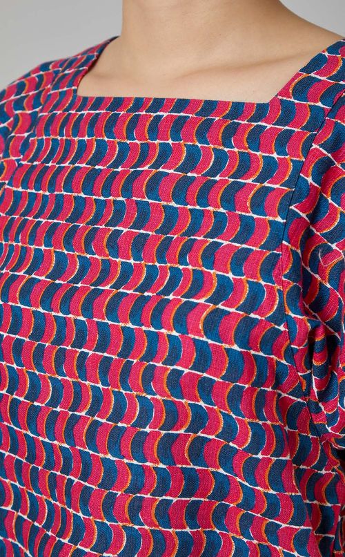 ジオメトリックプリントブラウス