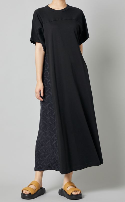 ロゴジャカードフレアワンピース