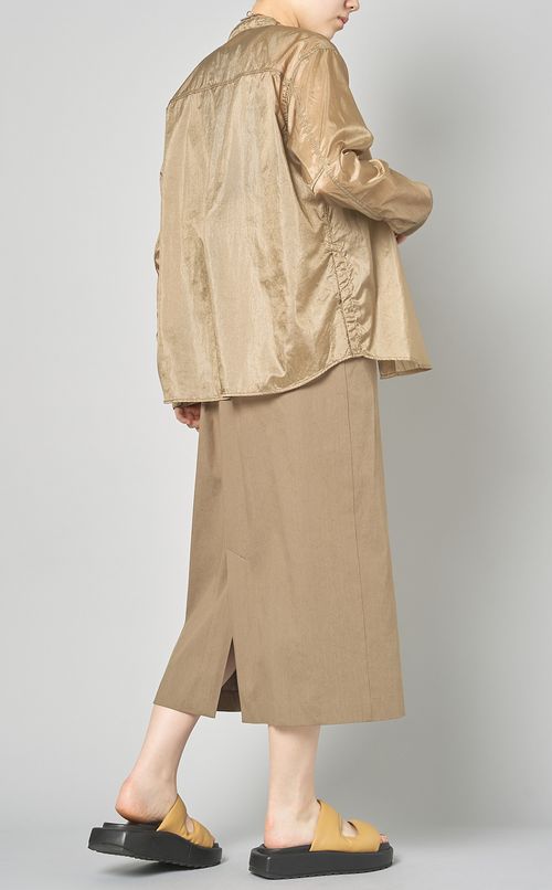 スタンドネックウィンドウシャツ